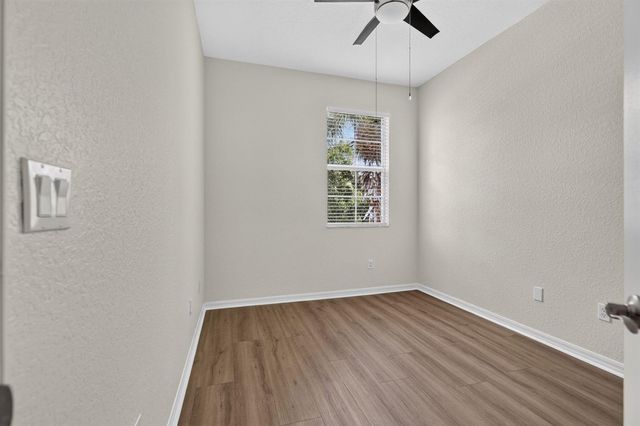 158 W Thatch Palm Circle, Jupiter, FL 33458