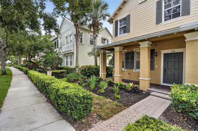 158 W Thatch Palm Circle, Jupiter, FL 33458