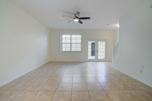 158 W Thatch Palm Circle, Jupiter, FL 33458
