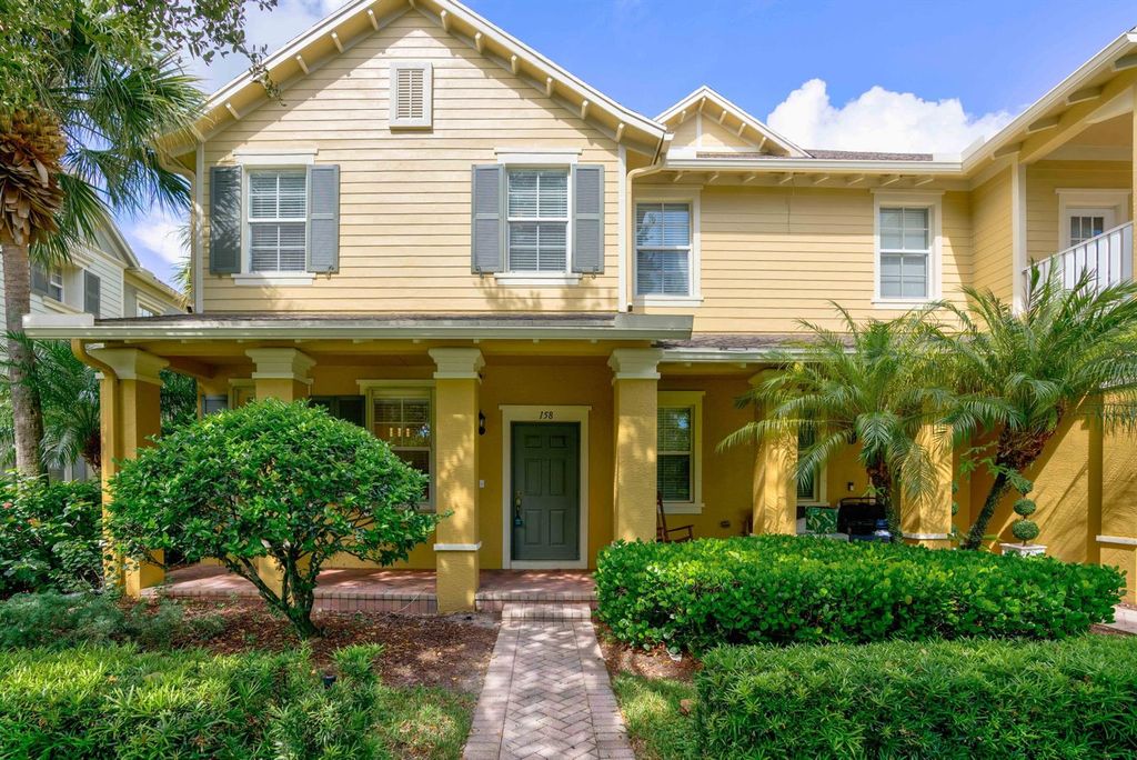 158 W Thatch Palm Circle, Jupiter, FL 33458
