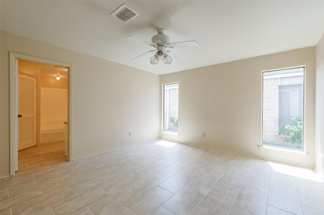 514 Shady Dale Drive, Stafford, TX 77477