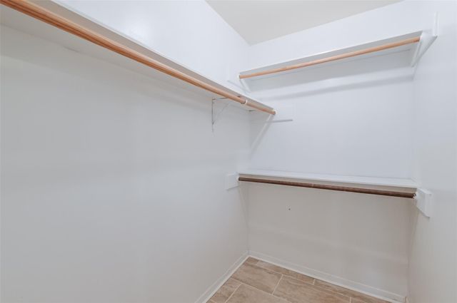 514 Shady Dale Drive, Stafford, TX 77477