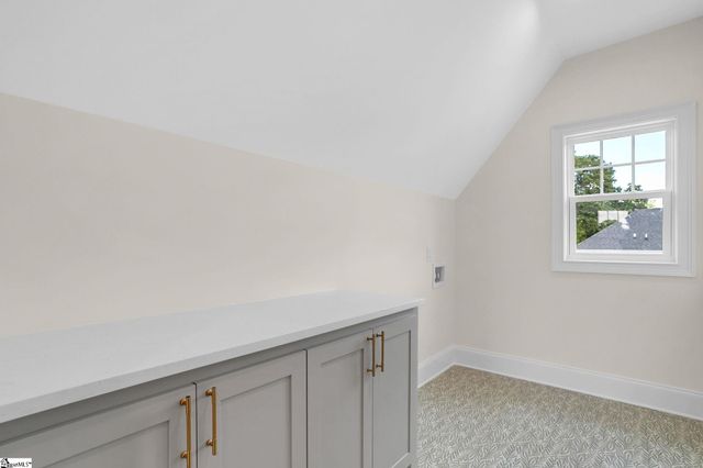 34B Doe Street, Greenville, SC 29611