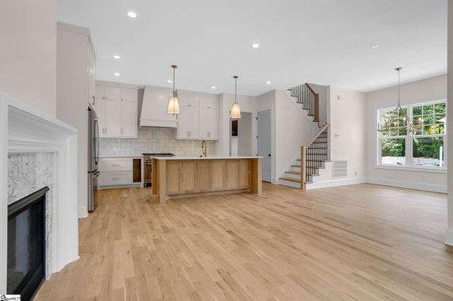 34B Doe Street, Greenville, SC 29611
