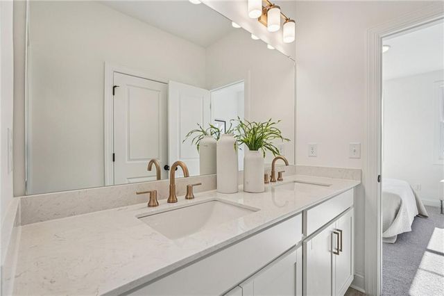 4304 Burton Bend Way 151, Buford, GA 30518