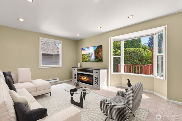 3313 N Gove Street, Tacoma, WA 98407