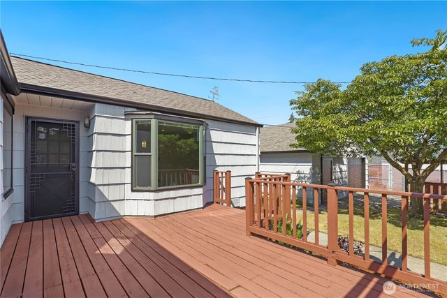 3313 N Gove Street, Tacoma, WA 98407