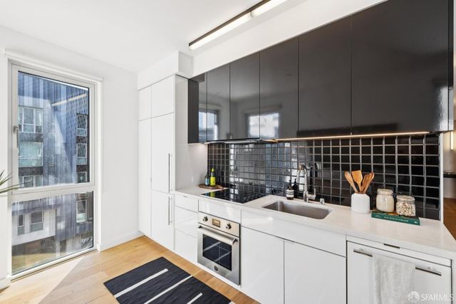 388 Fulton Street 413, San Francisco, CA 94102