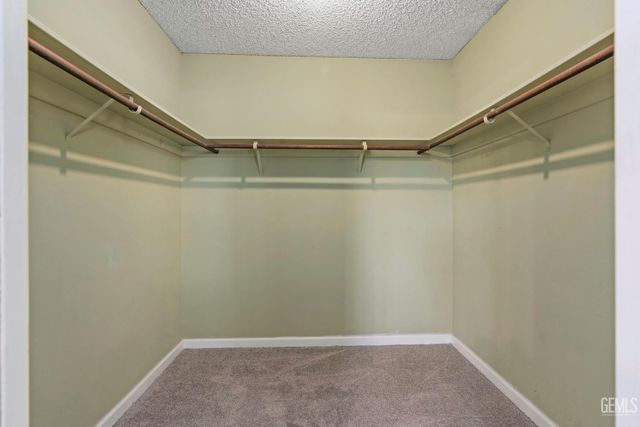 1401 Libra Court, Bakersfield, CA 93309