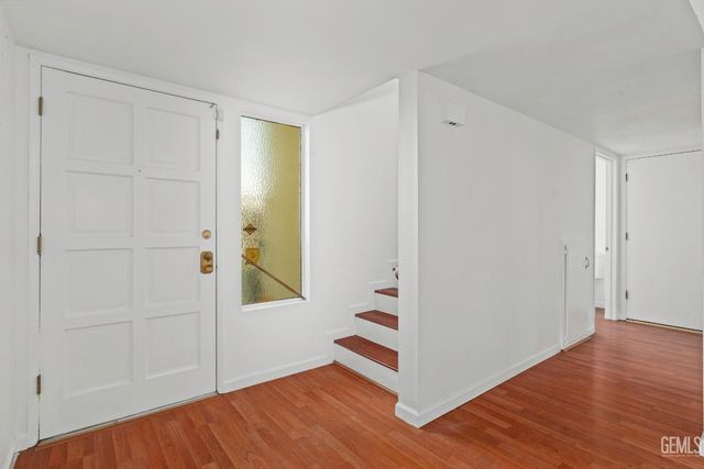 1401 Libra Court, Bakersfield, CA 93309