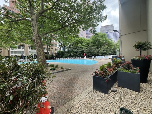 65 E India Row 23B, Boston, MA 02110