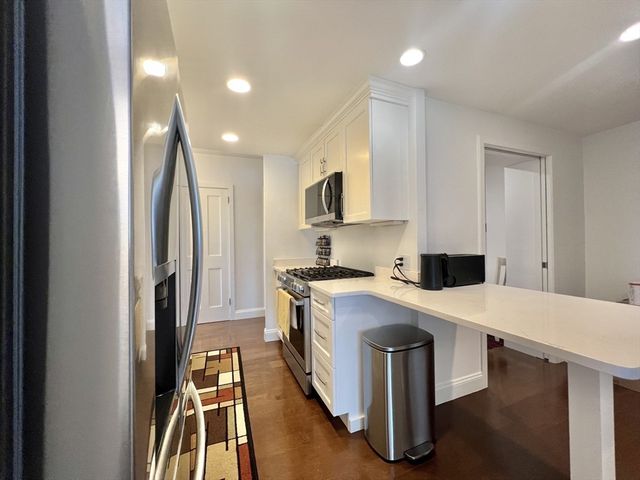 65 E India Row 23B, Boston, MA 02110