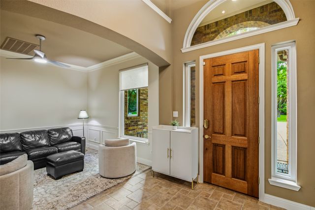 9024 Bottlebrush Lane, Irving, TX 75063