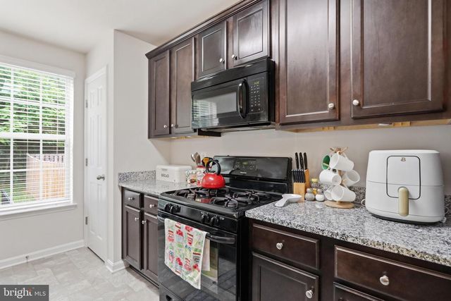 69 DRIVER SQ, Front Royal, VA 22630