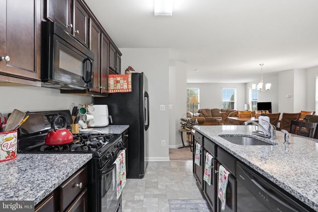 69 DRIVER SQ, Front Royal, VA 22630