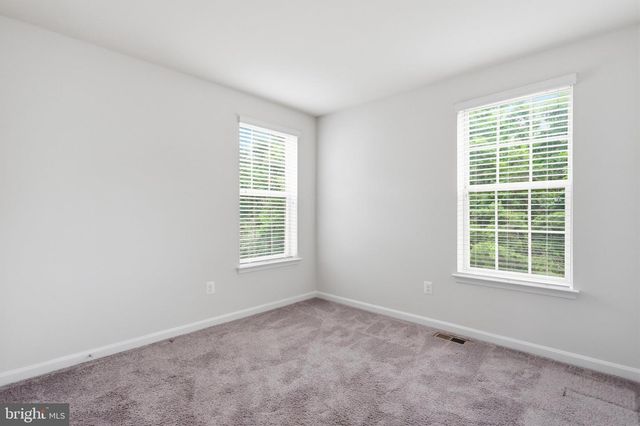 69 DRIVER SQ, Front Royal, VA 22630