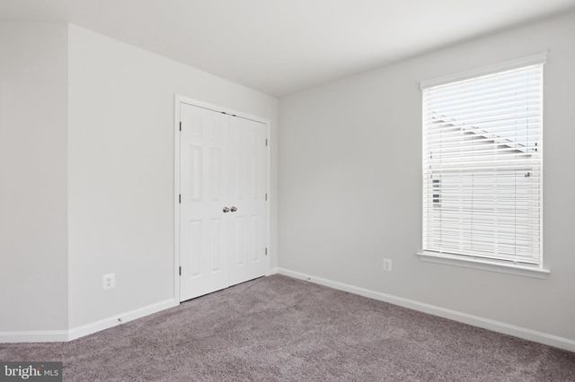 69 DRIVER SQ, Front Royal, VA 22630