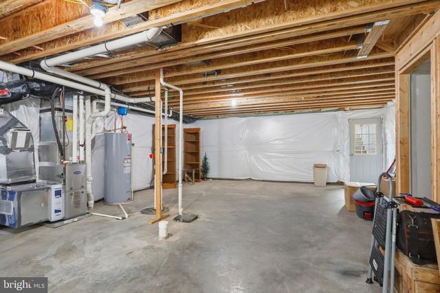 69 DRIVER SQ, Front Royal, VA 22630
