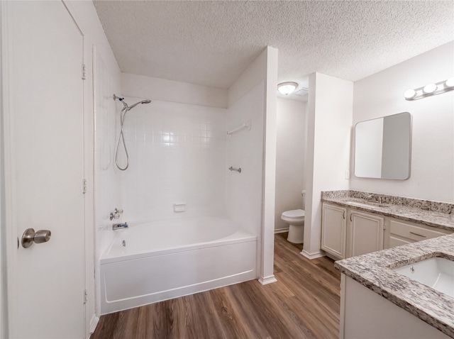 3628 Riverhead Drive, Arlington, TX 76015