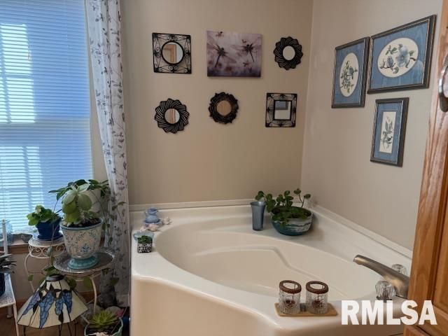 22145 Old Delta Mine Road, Marion, IL 62959