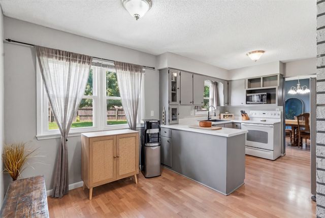 218 NW Arlan Drive, Ankeny, IA 50023
