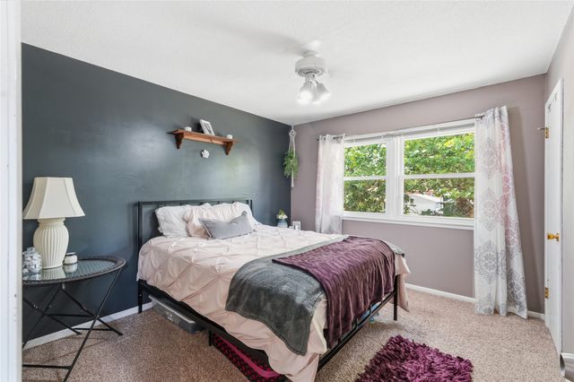218 NW Arlan Drive, Ankeny, IA 50023