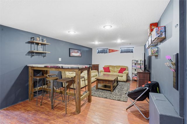 218 NW Arlan Drive, Ankeny, IA 50023