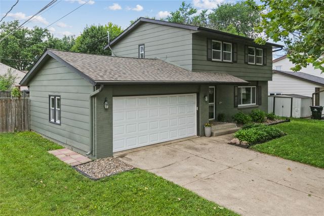 218 NW Arlan Drive, Ankeny, IA 50023