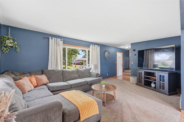 218 NW Arlan Drive, Ankeny, IA 50023