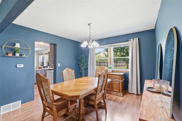 218 NW Arlan Drive, Ankeny, IA 50023