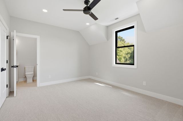 322 Canna Dr, Lascassas, TN 37085