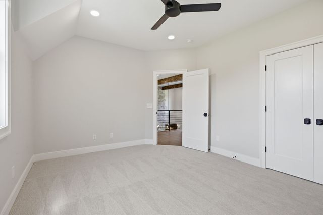 322 Canna Dr, Lascassas, TN 37085