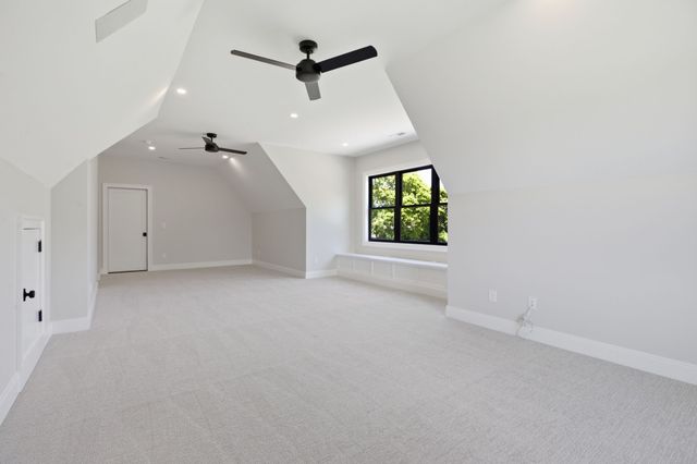 322 Canna Dr, Lascassas, TN 37085