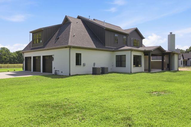 322 Canna Dr, Lascassas, TN 37085