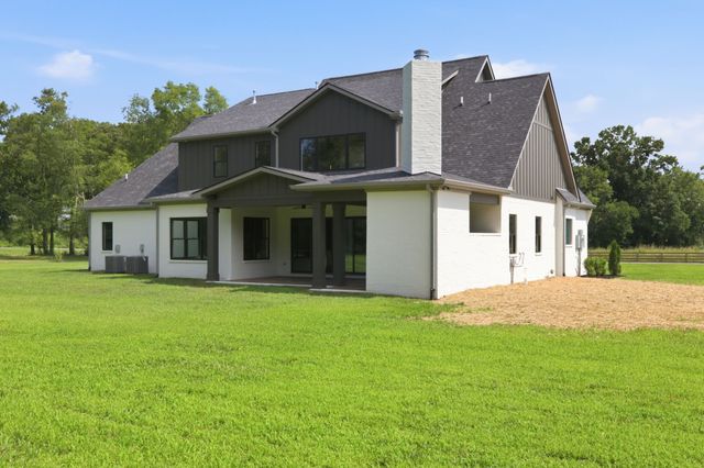 322 Canna Dr, Lascassas, TN 37085