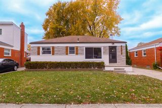29213 Joan Street, Saint Clair Shores, MI 48081