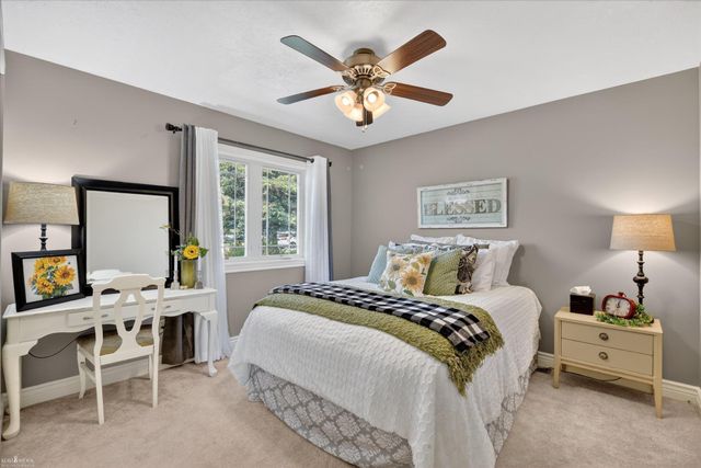 1012 Wood Court, Owosso, MI 48867