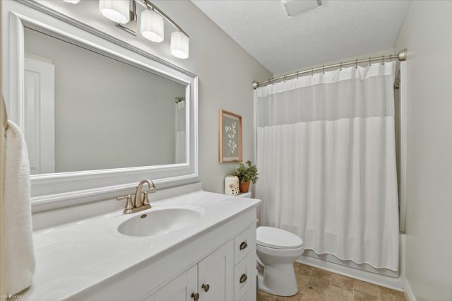 1012 Wood Court, Owosso, MI 48867