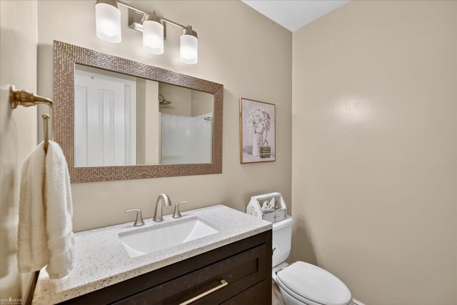 1012 Wood Court, Owosso, MI 48867