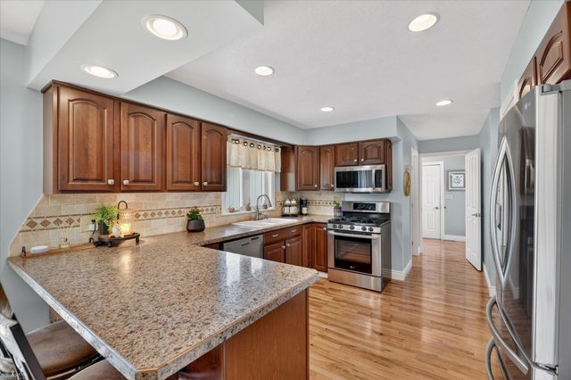 1012 Wood Court, Owosso, MI 48867