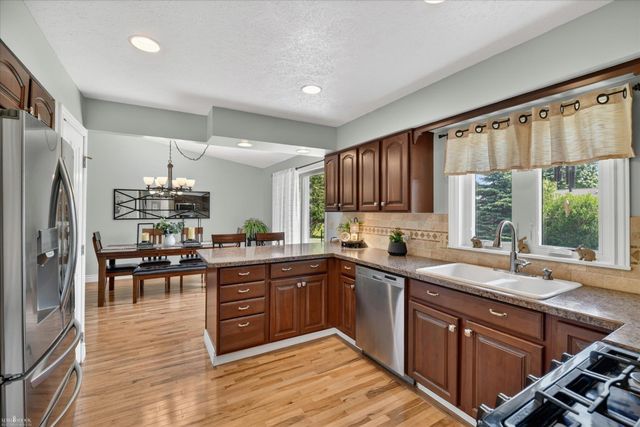 1012 Wood Court, Owosso, MI 48867