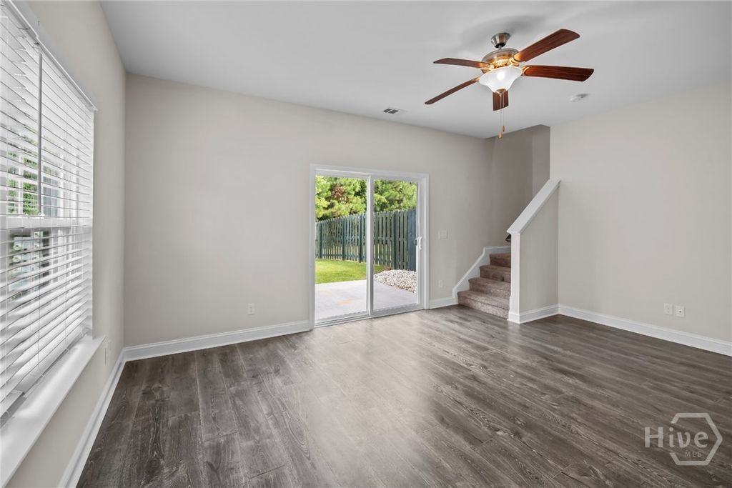 Image 15 of property listing at 147 Ainsdale Drive, Richmond Hill, GA 31324