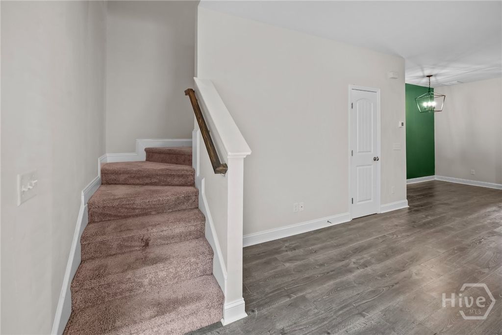 Image 17 of property listing at 147 Ainsdale Drive, Richmond Hill, GA 31324