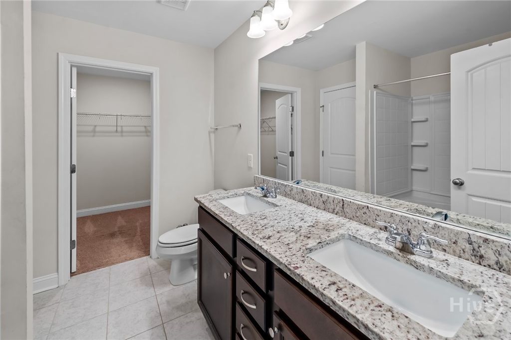 Image 22 of property listing at 147 Ainsdale Drive, Richmond Hill, GA 31324