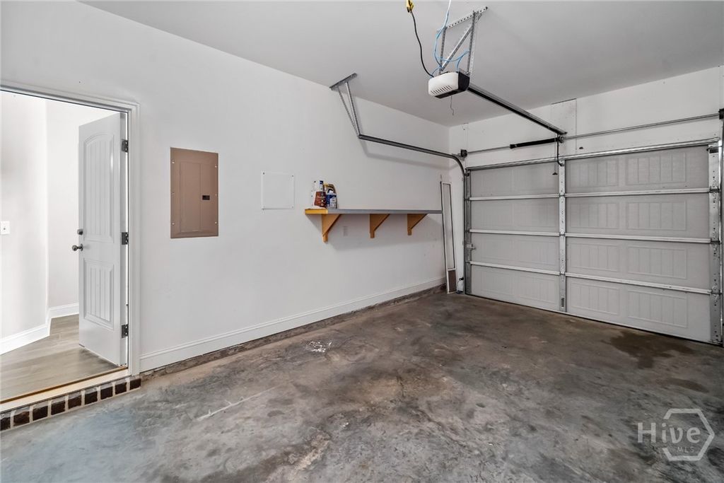 Image 36 of property listing at 147 Ainsdale Drive, Richmond Hill, GA 31324