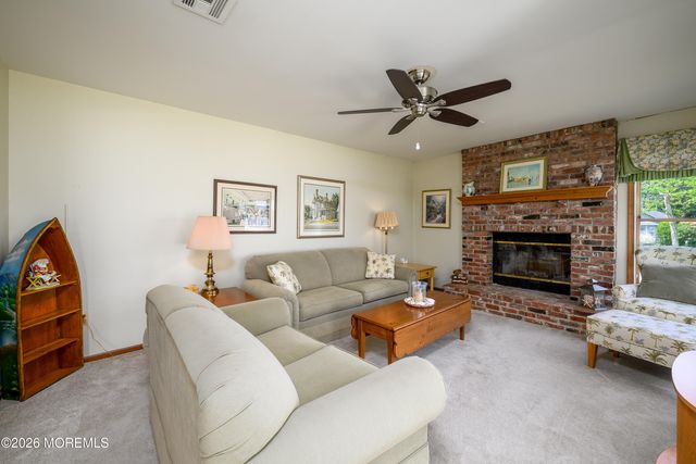 1 E Avalon Avenue, Ocean Gate, NJ 08740