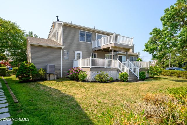 1 E Avalon Avenue, Ocean Gate, NJ 08740