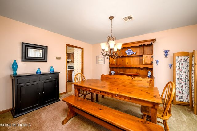 1 E Avalon Avenue, Ocean Gate, NJ 08740