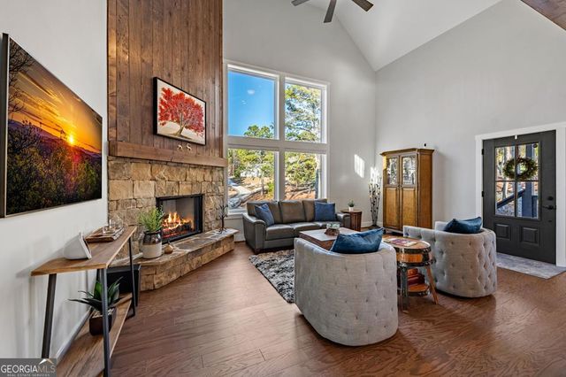 320 Bridge Road, Ellijay, GA 30540