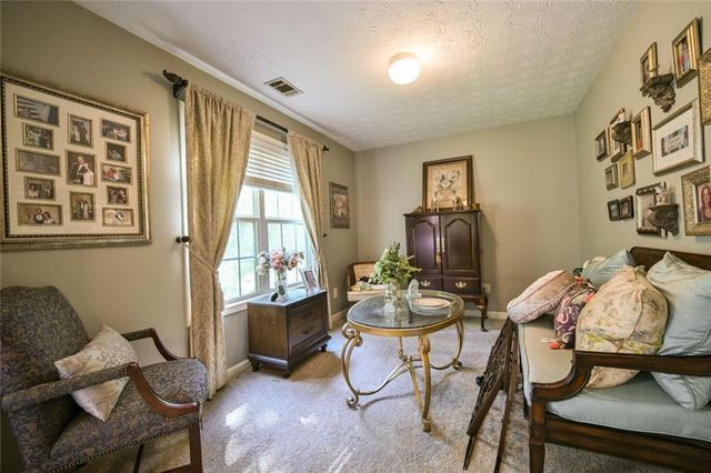 1371 Pickett Bridge Road, Covington, GA 30016